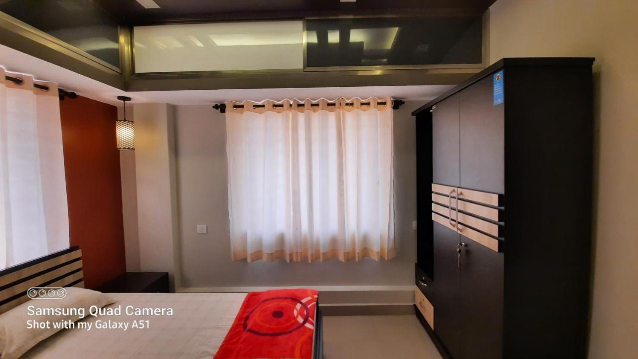 Varam Homestay Madikeri Exteriör bild